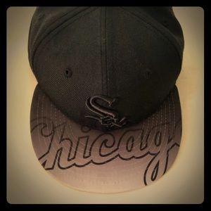 Chicago White Sox Fitted Baseball Cap 7 3/8